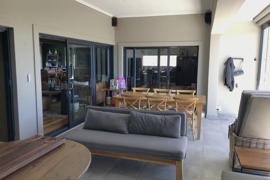4 Bedroom Property for Sale in Heuwelkruin Western Cape